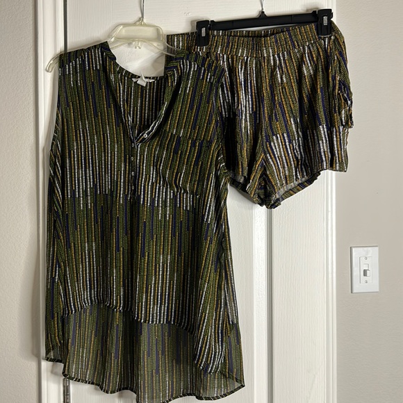 H&M Tribal Matching Set - Picture 1 of 11